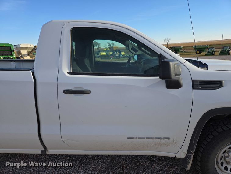 image for item DT4556 2020 GMC Sierra 1500 pickup truck