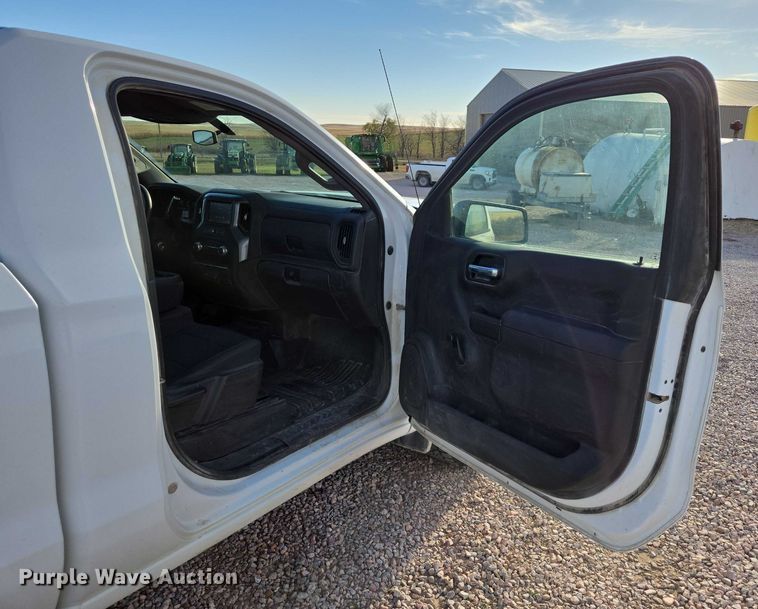 image for item DT4556 2020 GMC Sierra 1500 pickup truck