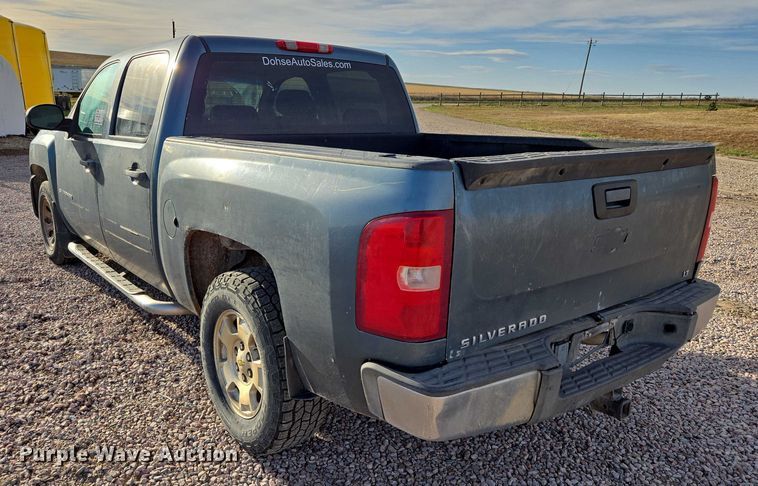 image for item DT4557 2010 Chevrolet Silverado 1500 Crew Cab pickup truck