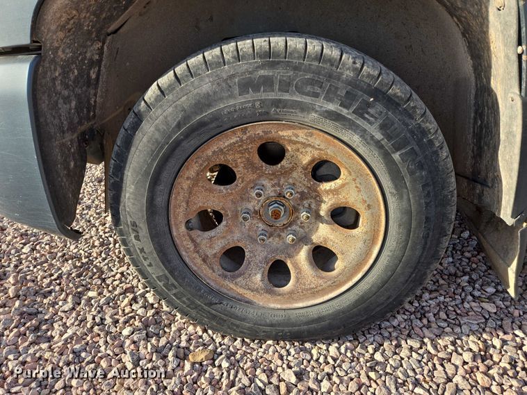 image for item DT4557 2010 Chevrolet Silverado 1500 Crew Cab pickup truck