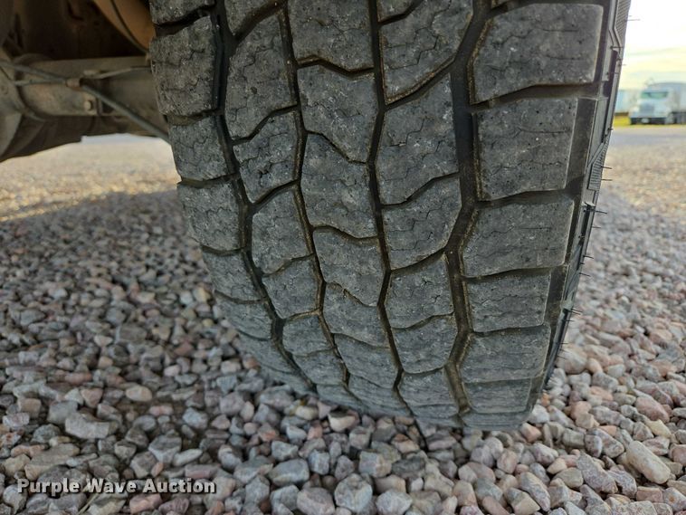 image for item DT4557 2010 Chevrolet Silverado 1500 Crew Cab pickup truck