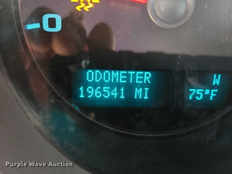 image for item DT4557 2010 Chevrolet Silverado 1500 Crew Cab pickup truck