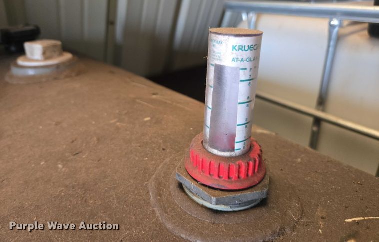 image for item DT4559 (2) Buffalo Tank Co oil tanks