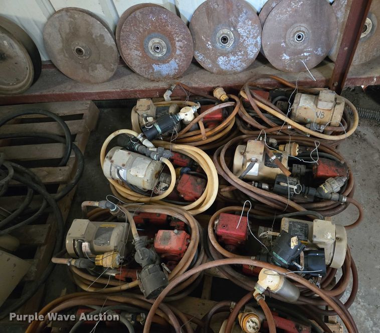 image for item DT4561 Approximately 18 Inject-O-Meter I70-75 irrigation pumps