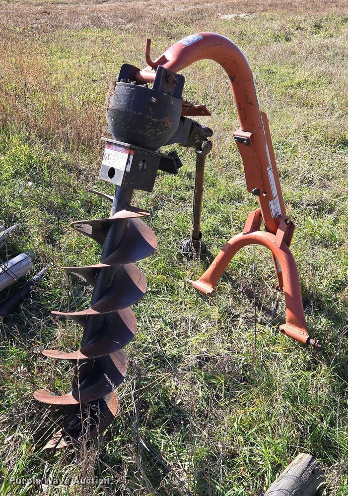image for item DT4562 Rhino HPHD post hole auger