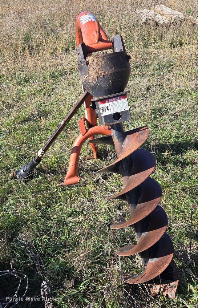 image for item DT4562 Rhino HPHD post hole auger