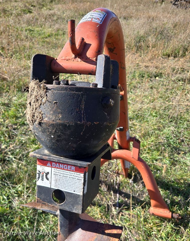 image for item DT4562 Rhino HPHD post hole auger
