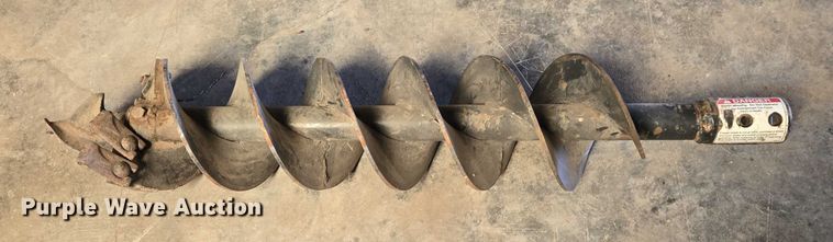 image for item DT4562 Rhino HPHD post hole auger