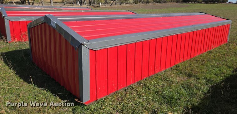 image for item DT4567 (2) Ashby Manufacturing calf shelters