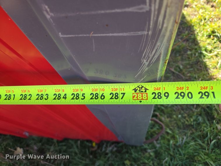 image for item DT4567 (2) Ashby Manufacturing calf shelters