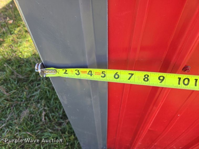 image for item DT4567 (2) Ashby Manufacturing calf shelters