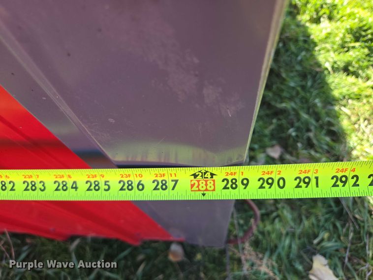 image for item DT4567 (2) Ashby Manufacturing calf shelters