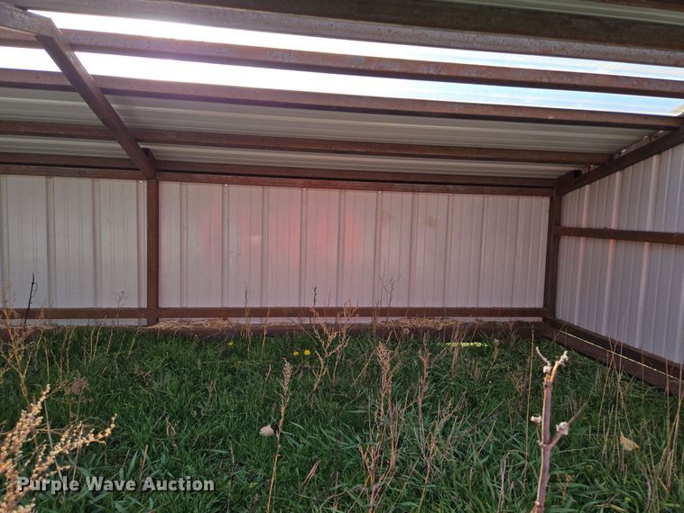 image for item DT4567 (2) Ashby Manufacturing calf shelters