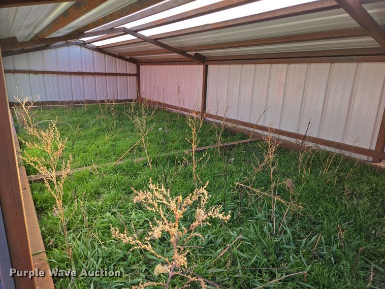 image for item DT4567 (2) Ashby Manufacturing calf shelters