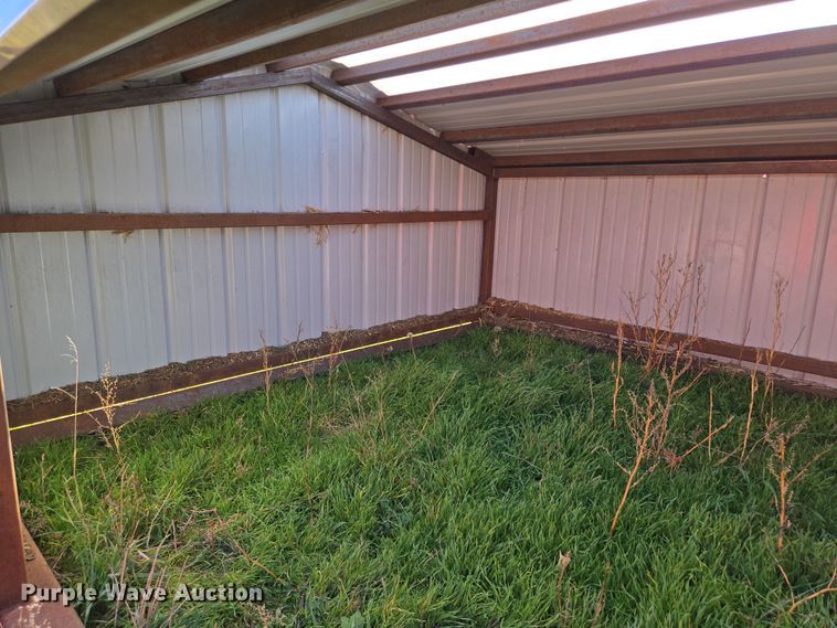 image for item DT4567 (2) Ashby Manufacturing calf shelters