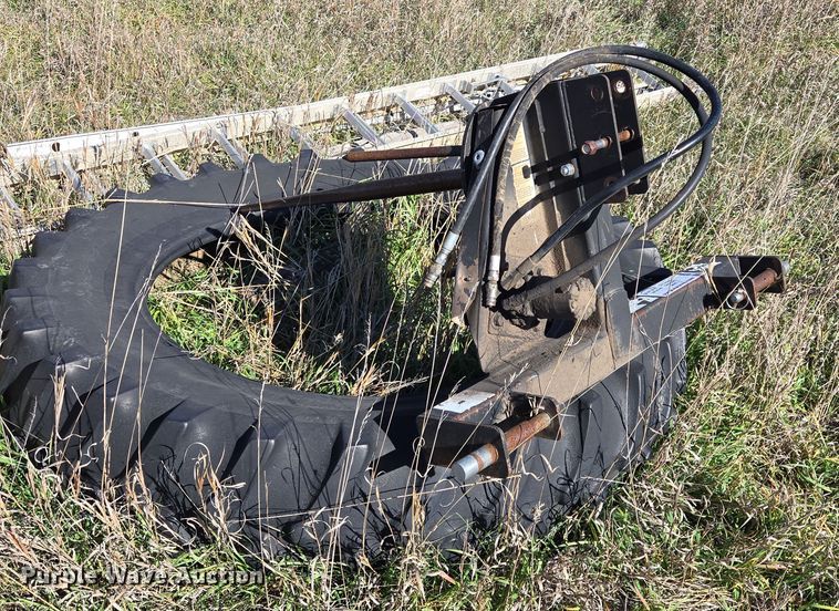 image for item DT4568 RW Spin Off bale unroller