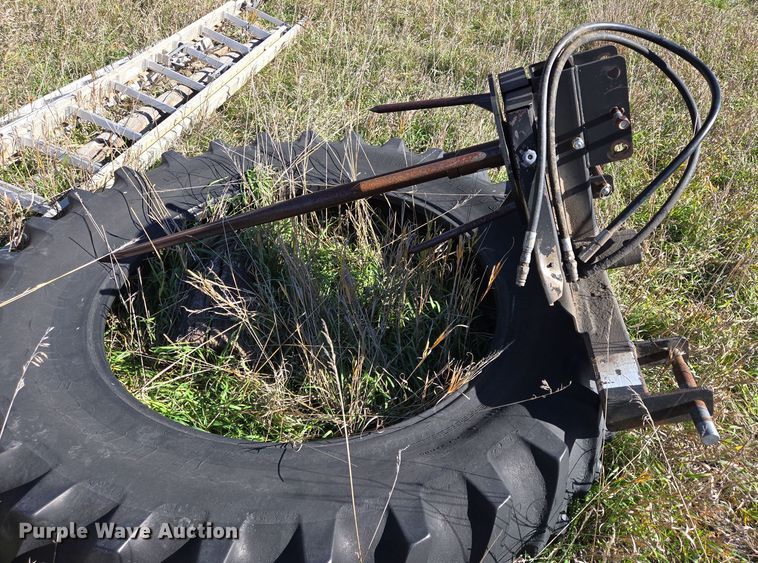 image for item DT4568 RW Spin Off bale unroller