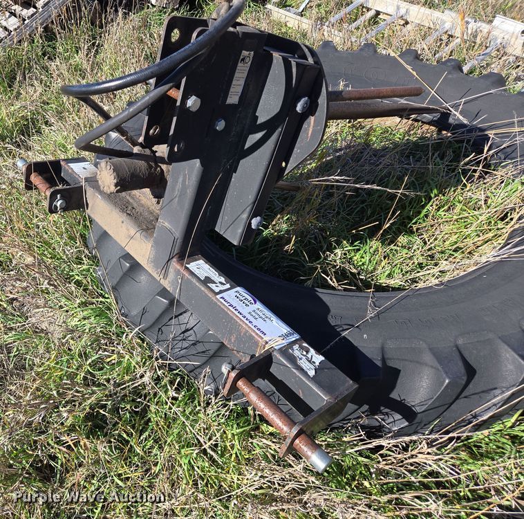 image for item DT4568 RW Spin Off bale unroller