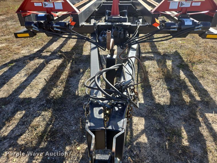 image for item DT4571 Farm King 2450 bale mover