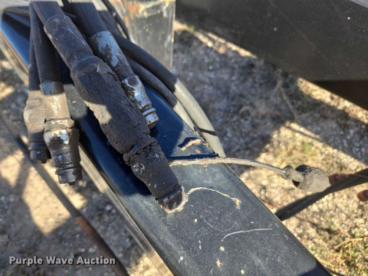 image for item DT4571 Farm King 2450 bale mover