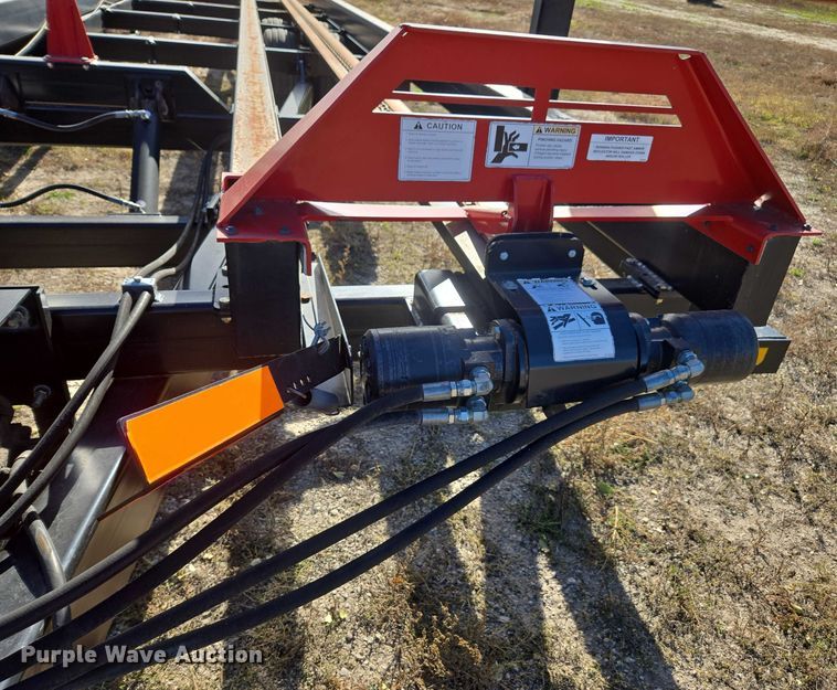 image for item DT4571 Farm King 2450 bale mover