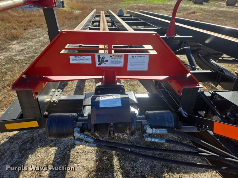 image for item DT4571 Farm King 2450 bale mover