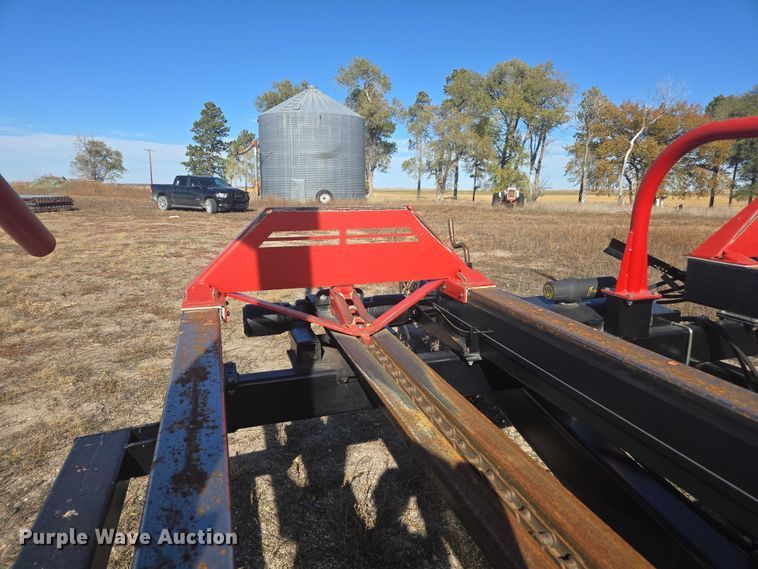 image for item DT4571 Farm King 2450 bale mover