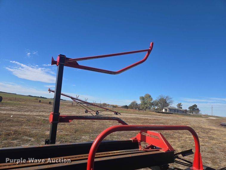 image for item DT4571 Farm King 2450 bale mover