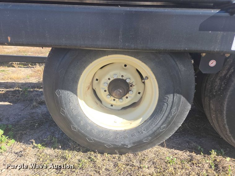 image for item DT4571 Farm King 2450 bale mover