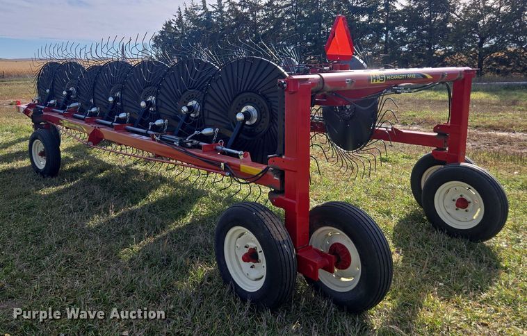 image for item DT4574 H&S 5114 hay rake