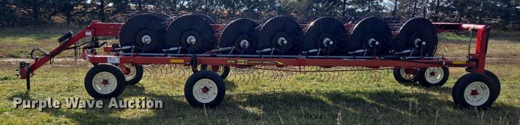 image for item DT4574 H&S 5114 hay rake