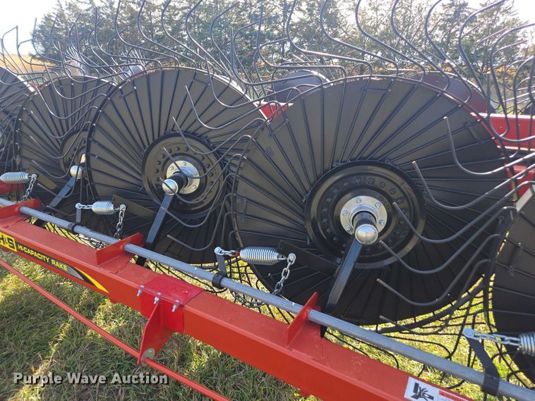 image for item DT4574 H&S 5114 hay rake