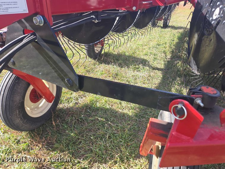 image for item DT4574 H&S 5114 hay rake
