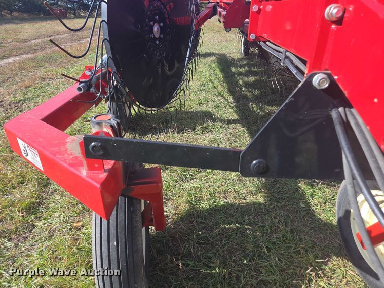 image for item DT4574 H&S 5114 hay rake