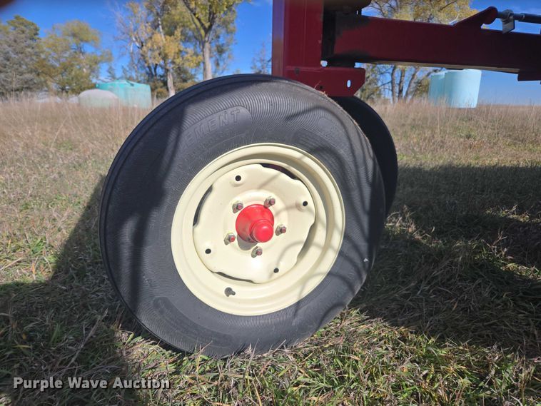 image for item DT4574 H&S 5114 hay rake