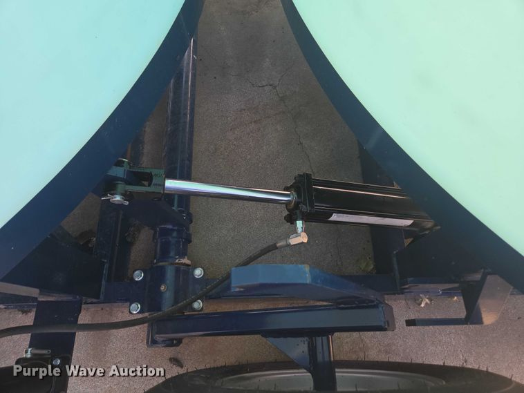 image for item DT4577 AG Spray Equipment tank trailer