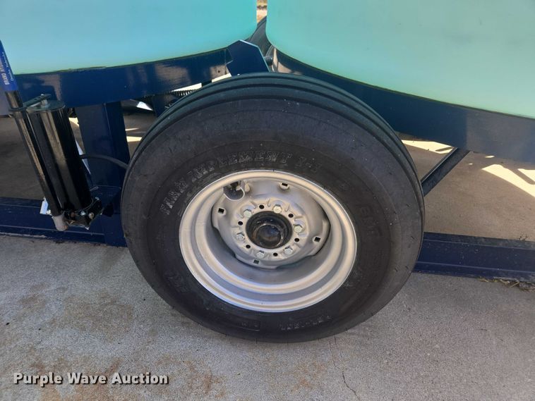 image for item DT4577 AG Spray Equipment tank trailer