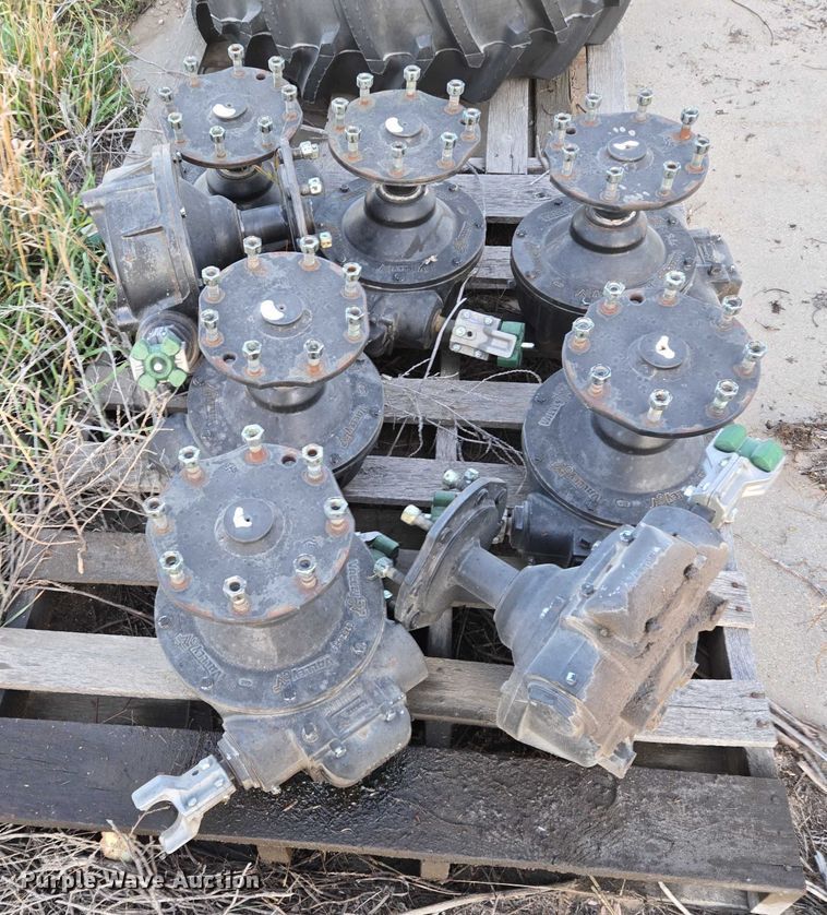 image for item DT4579 Center pivot parts