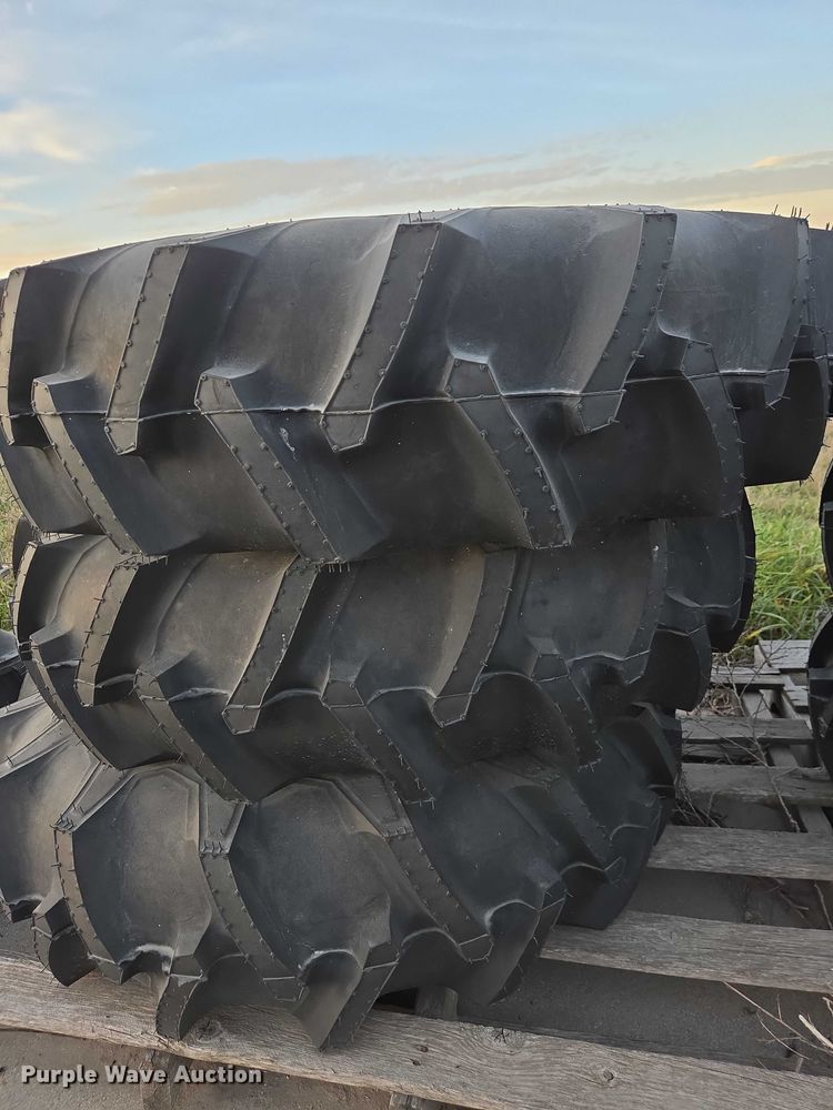 image for item DT4579 Center pivot parts