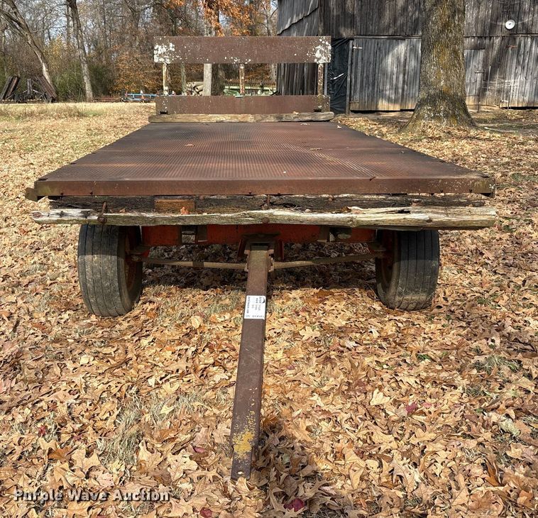 image for item DT4581 hay wagon