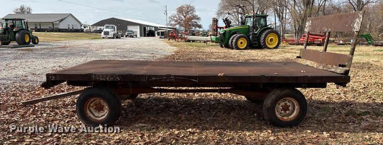 image for item DT4581 hay wagon