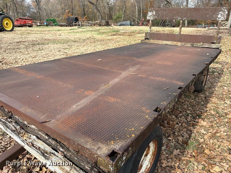 image for item DT4581 hay wagon