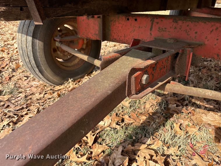 image for item DT4581 hay wagon