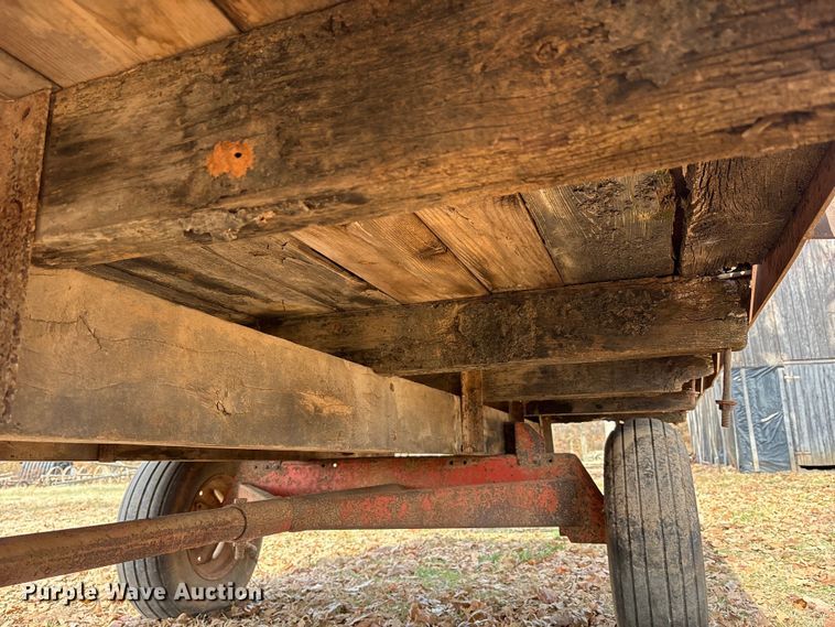 image for item DT4581 hay wagon