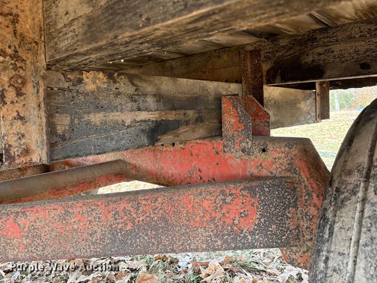 image for item DT4581 hay wagon