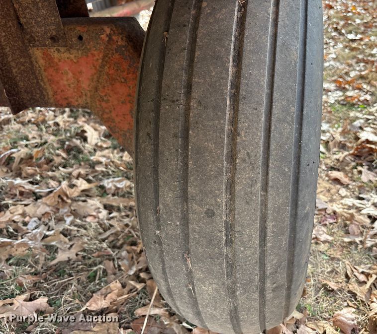 image for item DT4581 hay wagon