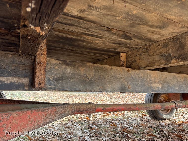 image for item DT4581 hay wagon