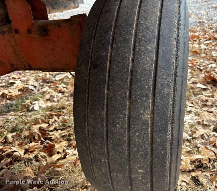 image for item DT4581 hay wagon