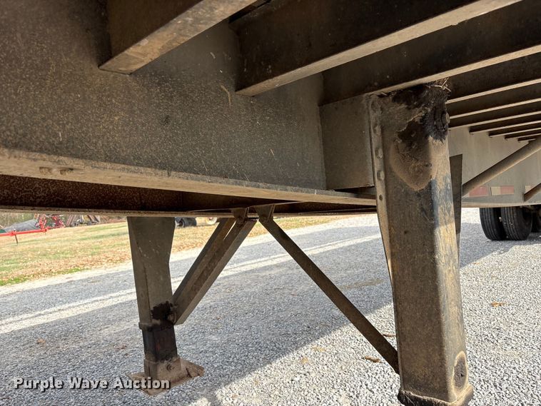 image for item DT4582 1989 Great Dane Trailers GPS-245 side curtain trailer