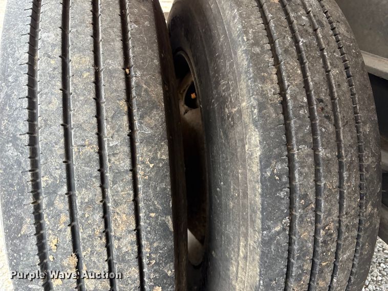 image for item DT4582 1989 Great Dane Trailers GPS-245 side curtain trailer